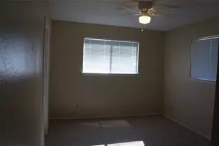 2500 Parker Dr, Georgetown, TX 78628 - Photo 7