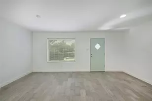 1406 N Redondo Dr, Austin, TX 78721 - Photo 3