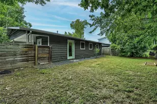 1406 N Redondo Dr, Austin, TX 78721 - Photo 15