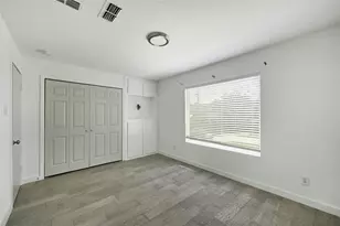 1406 N Redondo Dr, Austin, TX 78721 - Photo 13