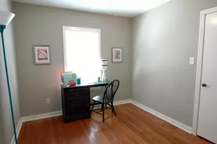 409 W Croslin St, Austin, TX 78752 - Photo 11