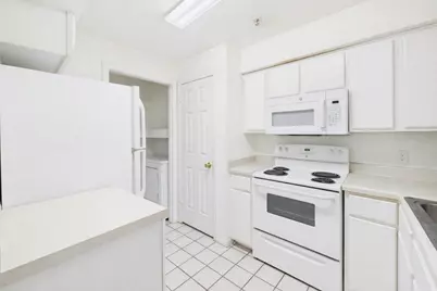 501 W 26th Street #314, Austin, TX 78705 - Photo 15