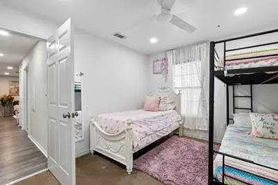 309 E Parsons Street, Manor, TX 78653 - Photo 17