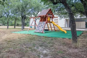 20608 Live Oak St, Leander, TX 78641 - Photo 29