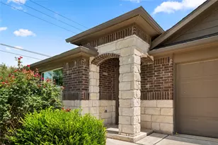 1102 Mitchell Dr, Hutto, TX 78634 - Photo 1