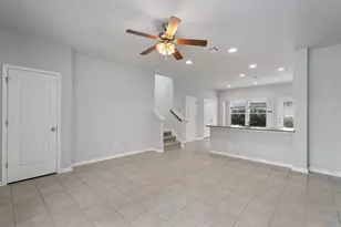 207 Wainscot Oak Wy, San Marcos, TX 78666 - Photo 5