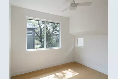 6409 Bradsher #B, Austin, TX 78745 - Photo 27