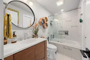 7643 Parkview Cir, Austin, TX 78731 - Photo 17