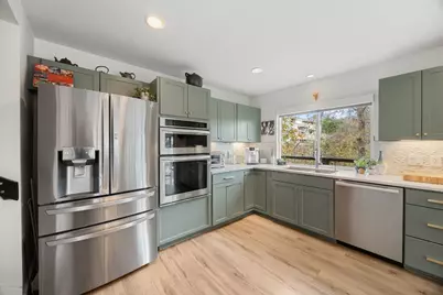 7643 Parkview Circle, Austin, TX 78731 - Photo 11