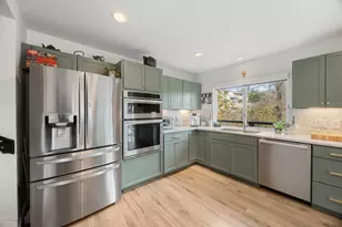 7643 Parkview Cir, Austin, TX 78731 - Photo 11