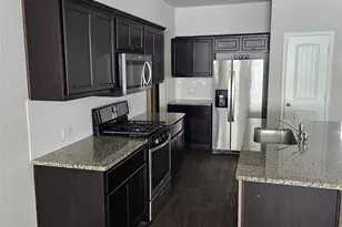 14010 Macquarie Dr, Pflugerville, TX 78660 - Photo 5