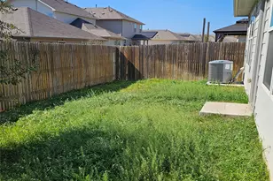 14010 Macquarie Dr, Pflugerville, TX 78660 - Photo 17