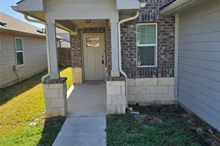 14010 Macquarie Dr, Pflugerville, TX 78660 - Photo 3