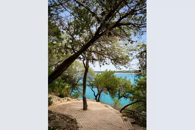 17607 Breakwater Drive, Jonestown, TX 78645 - Photo 33