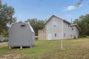 10913 Ridgeway St, Jonestown, TX 78645 - Photo 7