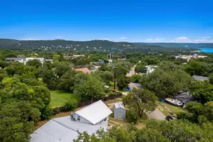 10913 Ridgeway St, Jonestown, TX 78645 - Photo 3