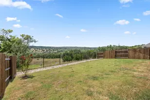 22212 Coyote Cave Trl, Spicewood, TX 78669 - Photo 25