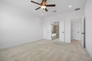 22212 Coyote Cave Trl, Spicewood, TX 78669 - Photo 15