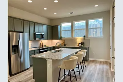 320 Creek Road #304, Dripping Springs, TX 78620 - Photo 5