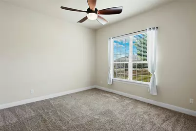 112 Haven Cove, Hutto, TX 78634 - Photo 31