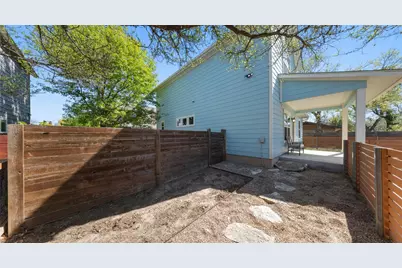 3104 Neal Street, Austin, TX 78702 - Photo 3