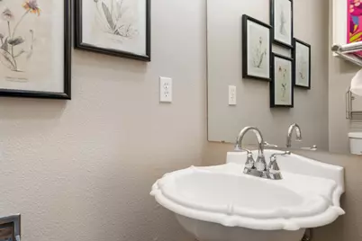 102 Elm Hill Court, San Marcos, TX 78666 - Photo 13