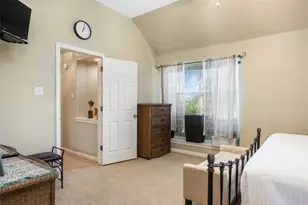 102 Elm Hill Ct, San Marcos, TX 78666 - Photo 15