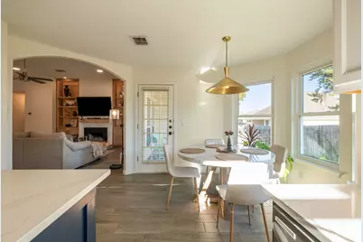 164 Johnnys Way, Kyle, TX 78640 - Photo 7