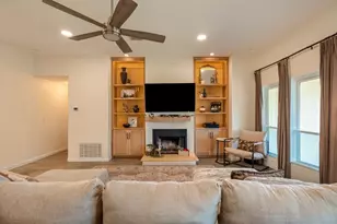 164 Johnnys Way, Kyle, TX 78640 - Photo 5