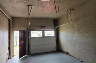 7628 Northview Ln, Austin, TX 78724 - Photo 19