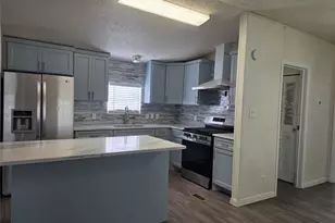 7628 Northview Ln, Austin, TX 78724 - Photo 3