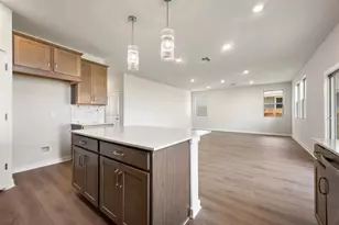 140 Arlington Park Loop, Hutto, TX 78634 - Photo 15