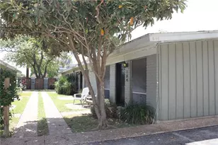 606 W 51st St, Austin, TX 78751 - Photo 3