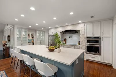 10507 Ronwood Drive, Austin, TX 78750 - Photo 11