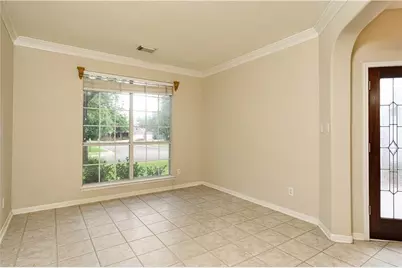5701 Gorham Glen Lane, Austin, TX 78739 - Photo 5