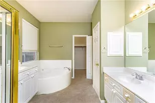 5701 Gorham Glen Ln, Austin, TX 78739 - Photo 13