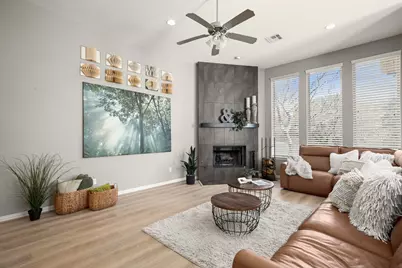 304 Fort Cobb Way, Georgetown, TX 78628 - Photo 3