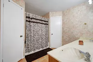 12607 Andromeda Cove, Austin, TX 78727 - Photo 17