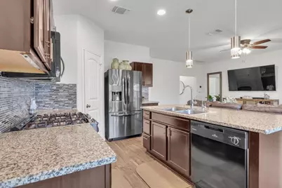 15100 Custis Lane, Austin, TX 78725 - Photo 11