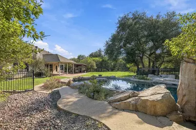 2015 Spyglass Hill, Leander, TX 78641 - Photo 35