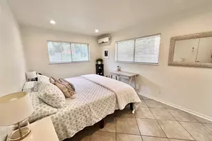 1715 Bluebonnet Ln, Austin, TX 78704 - Photo 9