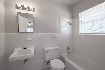 213 E Harrison Avenue, Killeen, TX 76541 - Photo 17
