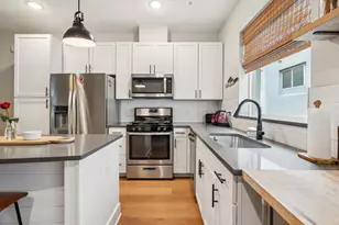 2827 Manor Rd, Austin, TX 78722 - Photo 1