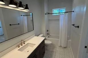 3509 Oak Springs Dr, Austin, TX 78721 - Photo 13