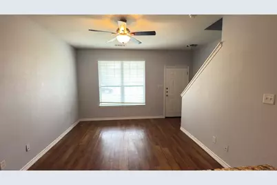 400 West Street #B, Hutto, TX 78634 - Photo 5