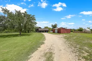 571 Balch Rd, Elgin, TX 78621 - Photo 27