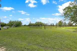 571 Balch Rd, Elgin, TX 78621 - Photo 29