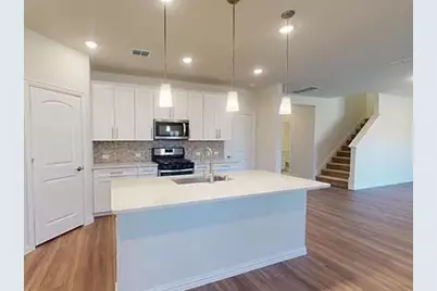 12017 Paseo De Los Lagos Lane, Manor, TX 78653 - Photo 9