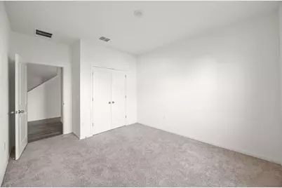 410 Magnum Force Drive, Jarrell, TX 76537 - Photo 7