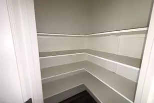 410 Magnum Force Dr, Jarrell, TX 76537 - Photo 9